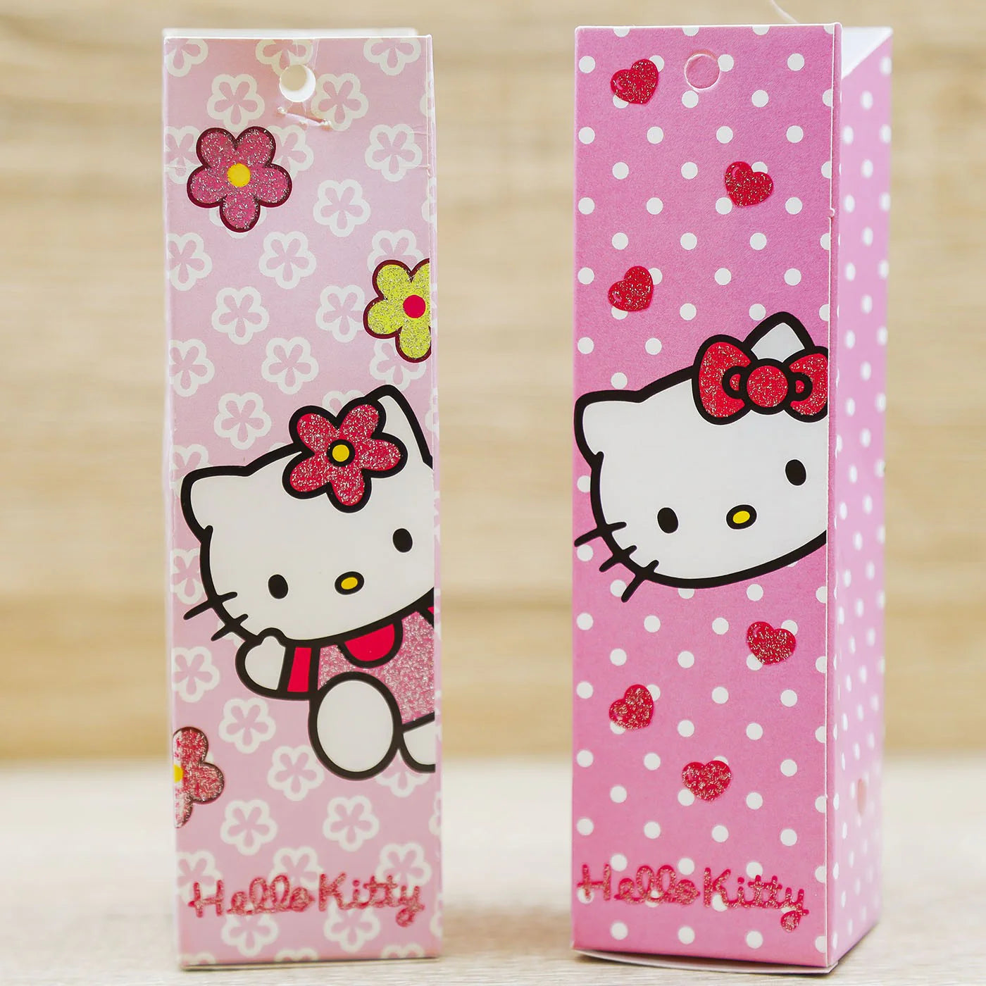 50 scatolini Hello Kitty + cestino di carta per esposizione scatolini